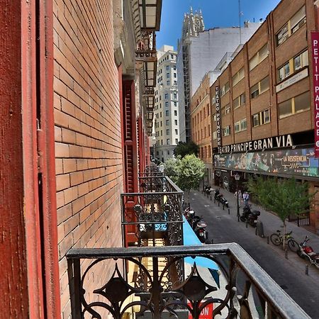 Gran Via. Salud. Puerta Del Sol. Callao. Μαδρίτη Εξωτερικό φωτογραφία