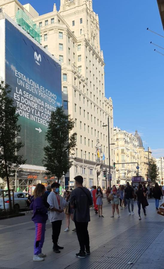 Gran Via. Salud. Puerta Del Sol. Callao. Μαδρίτη Εξωτερικό φωτογραφία