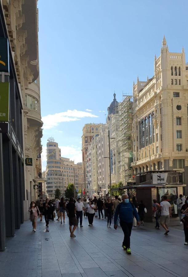 Gran Via. Salud. Puerta Del Sol. Callao. Μαδρίτη Εξωτερικό φωτογραφία